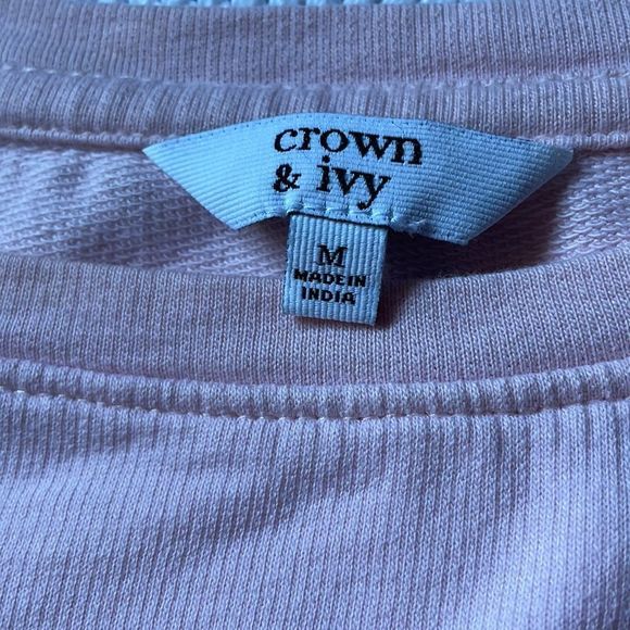 Crown & Ivy embellished scalloped detail comfy cotton sweatshirt - Picture 4 of 5